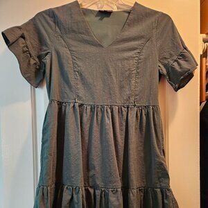Nursing queen xs green dress